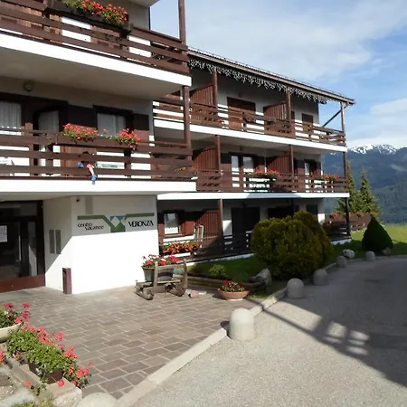 Appartamenti Dolomiti Con Piscina E Sauna Cavalese Exterior photo