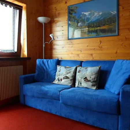 Appartamenti Dolomiti Con Piscina E Sauna Cavalese Exterior photo